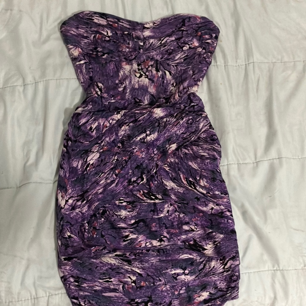 Guess purple based dress. Size medium in women